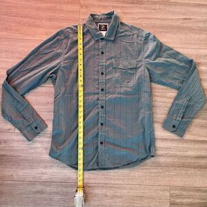 Split Men's Green Striped Long Sleeve Button Down‎ Shirt Size Medium